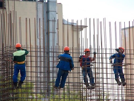 ​DOCUMENTE Cum vor putea firmele mici si mijlocii sa patrunda in contractele cu statul