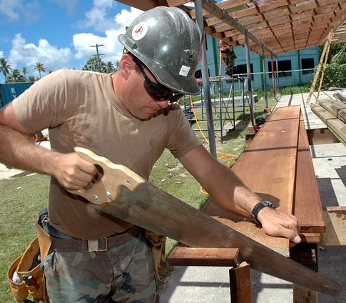 ​Idee de afacere. Atelier de tamplarie cu 50.000 de euro, fonduri europene. Profitul estimat