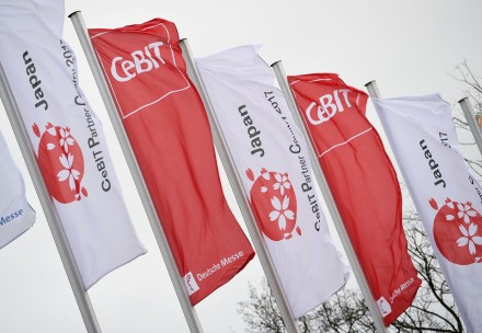 Rezumat ​CeBIT 2017 Hanovra: digitalizare „fara limite” si programul japonez Society 5.0