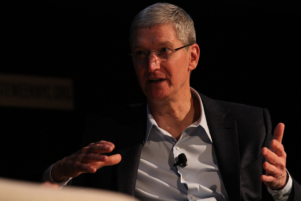 tim cook apple