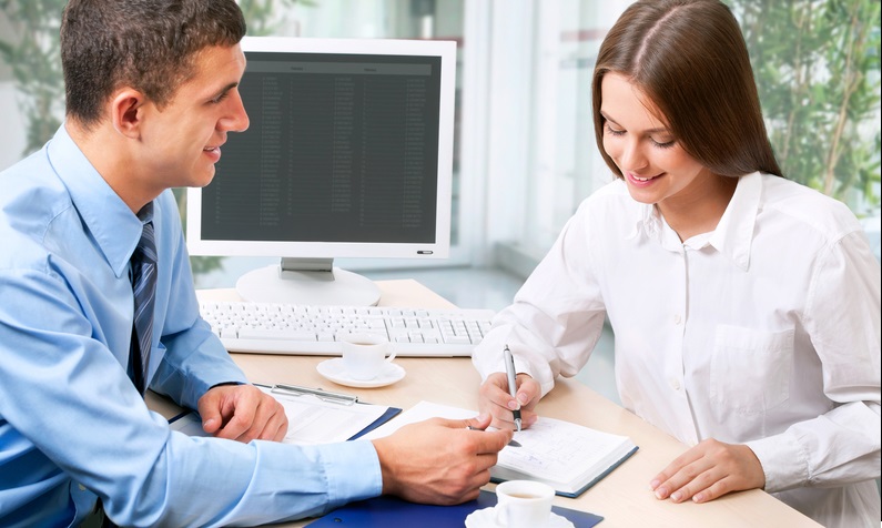business-contract-parteneri-dreamstime