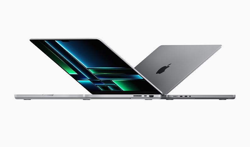 Apple lanseaza macbook pro