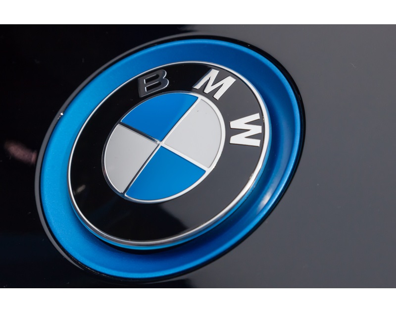 bmw-dreamstime