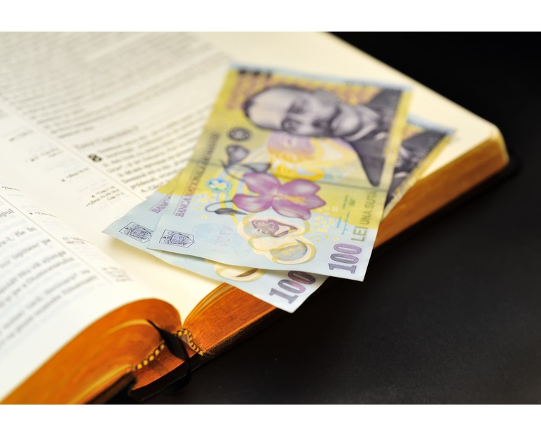carte-bani-dreamstime