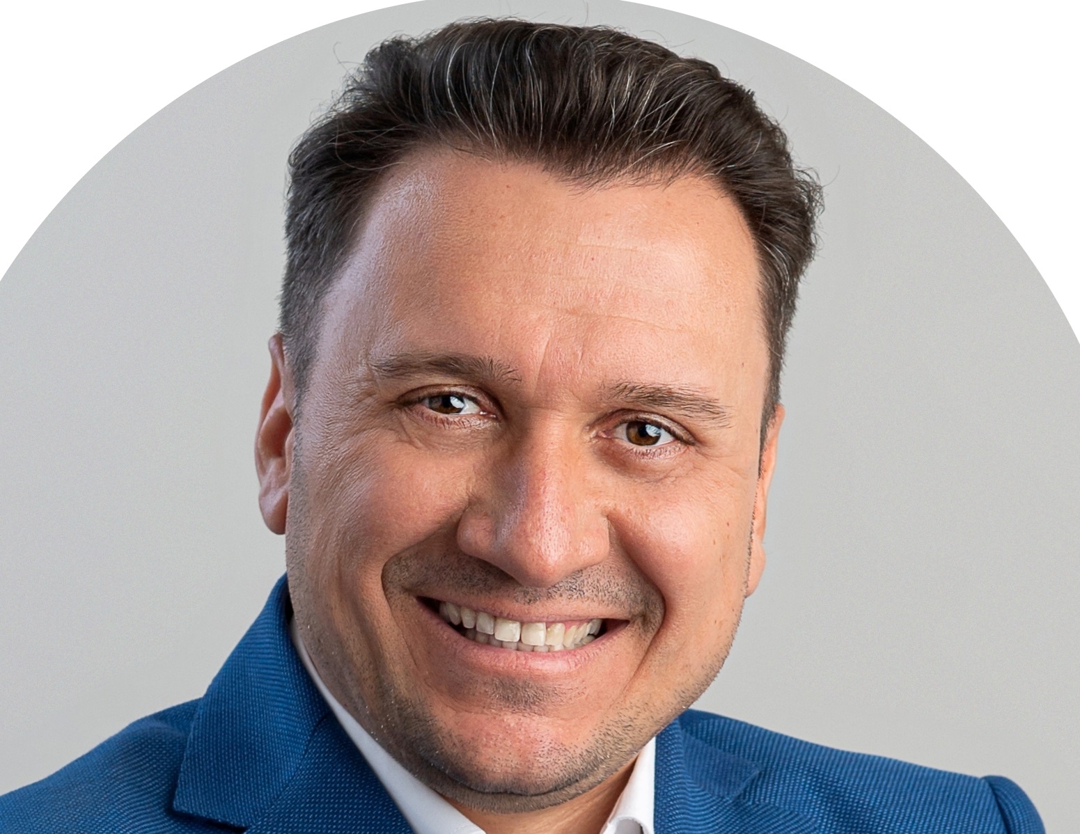 Tiberiu Stoian.