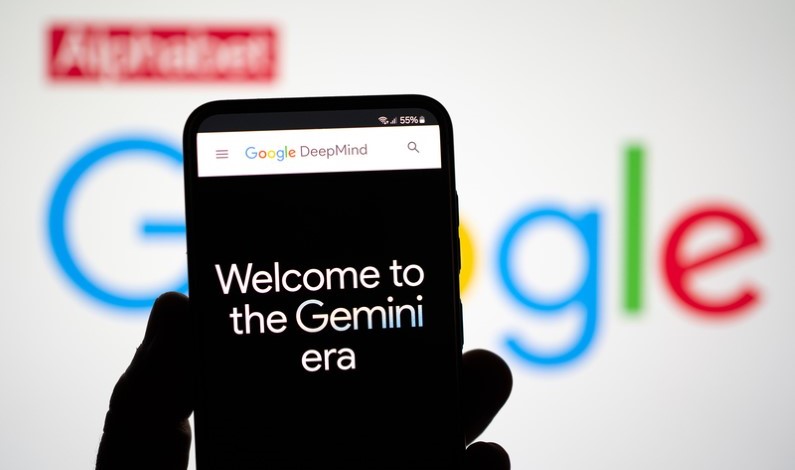 Noul model AI, Google Gemini, pe telefon