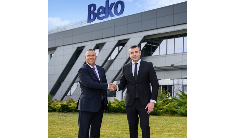 Murat Büyükerk și Marius Mihăilescu, CEO Beko România