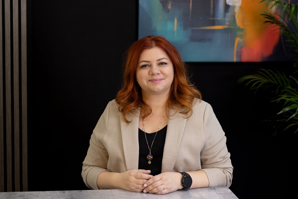 Roxana Epure, Managing Partner NextUp.jpg