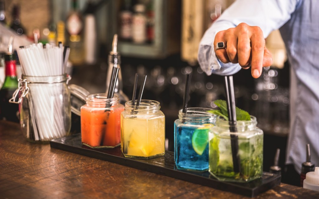 Cocktail bar