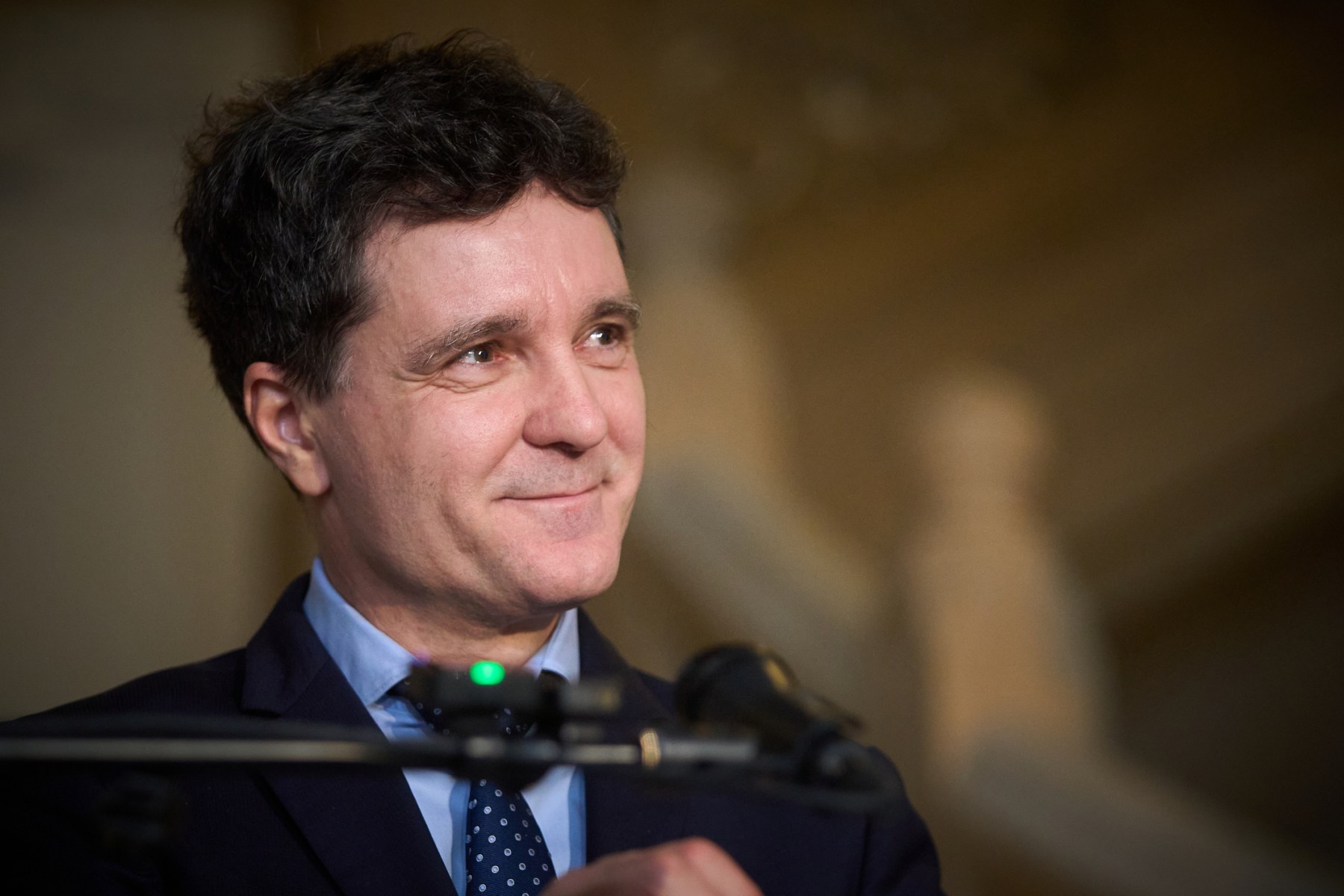 Economia României, primul test al președintelui Nicușor Dan. „Are obligația de a reclădi încrederea investitorilor” (analiză)