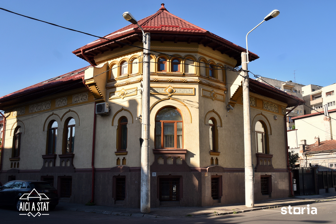 FOTO Această casă din București costă 890.000 EUR