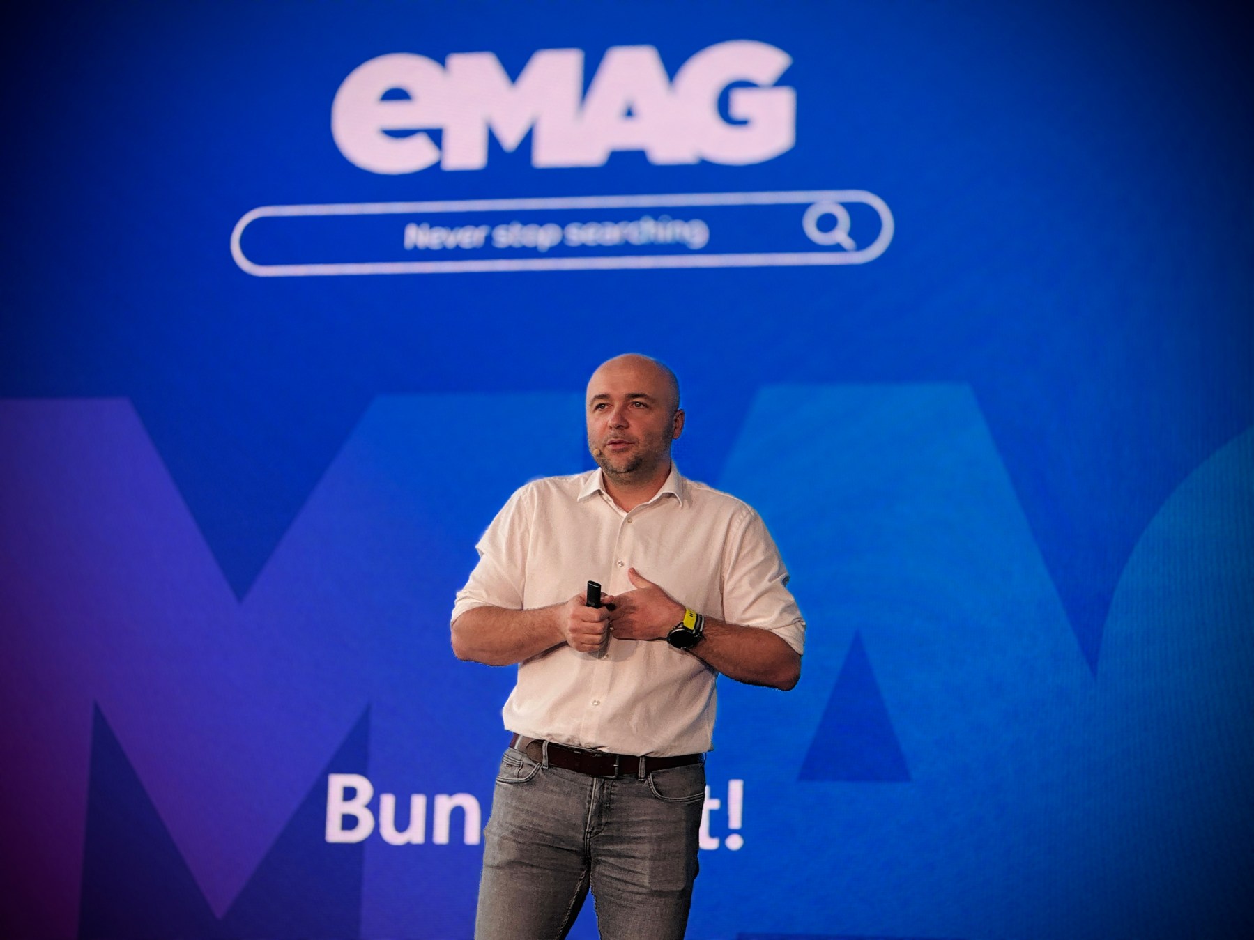 Șeful eMAG, despre concurenții chinezi: Nu jucăm după aceleași reguli. Guvernul României are instrumentele cu care să egalizeze acest mediu competitiv