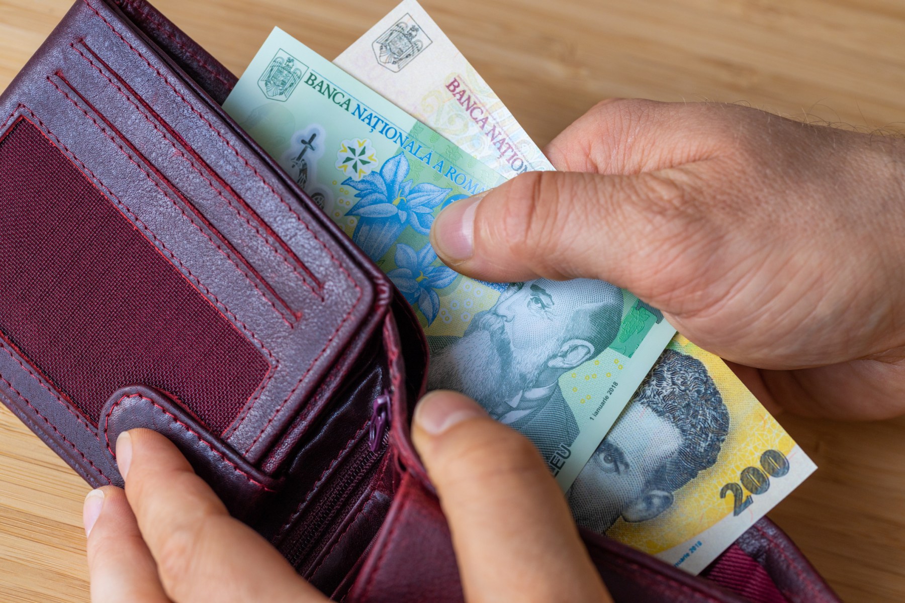 Introducerea plății CASS pentru persoanele coasigurate. Ce implicații sunt (analiză)