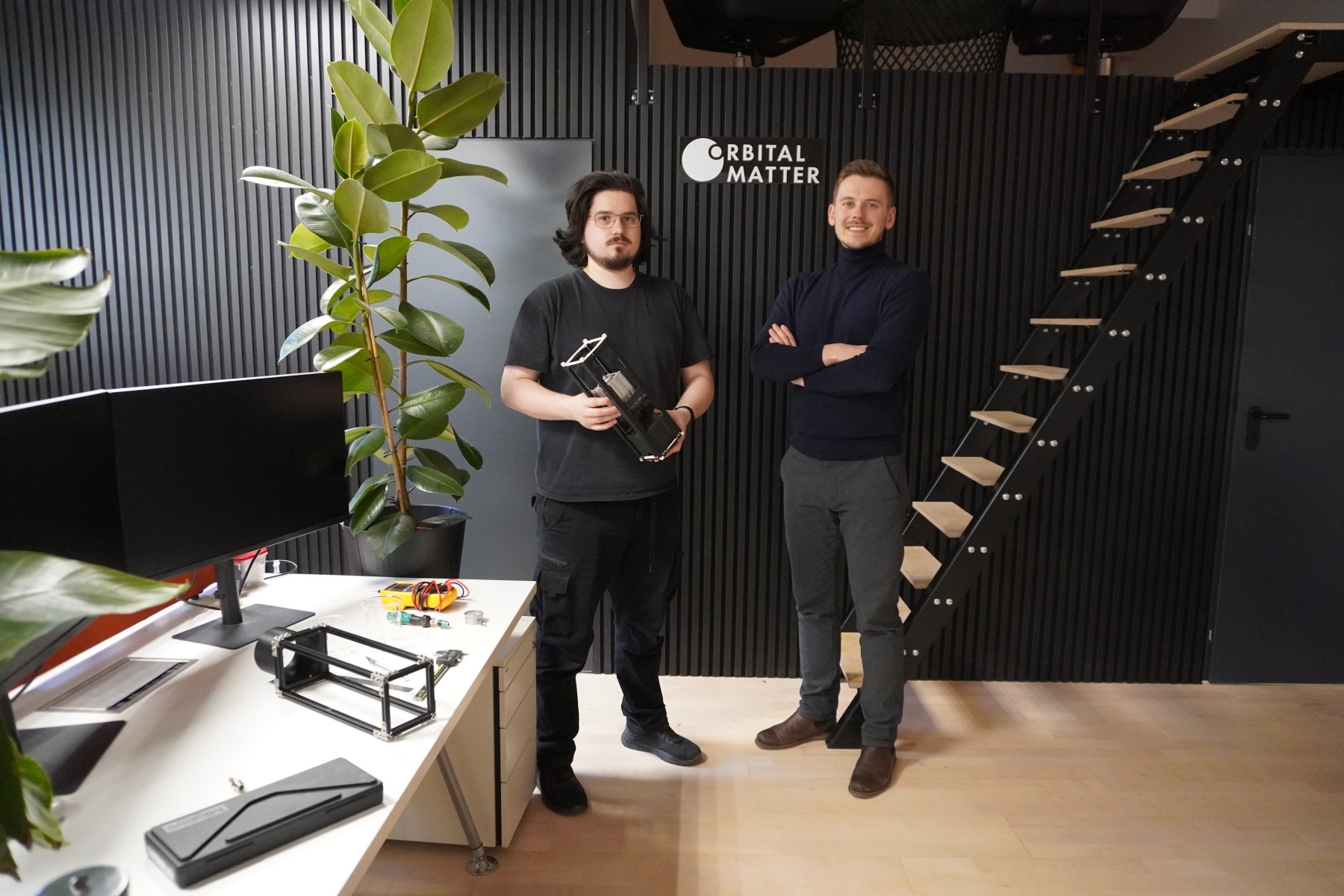 Un milion EUR, finanțare de la EGV pentru un startup de tehnologii spațiale fondat de un român și un polonez