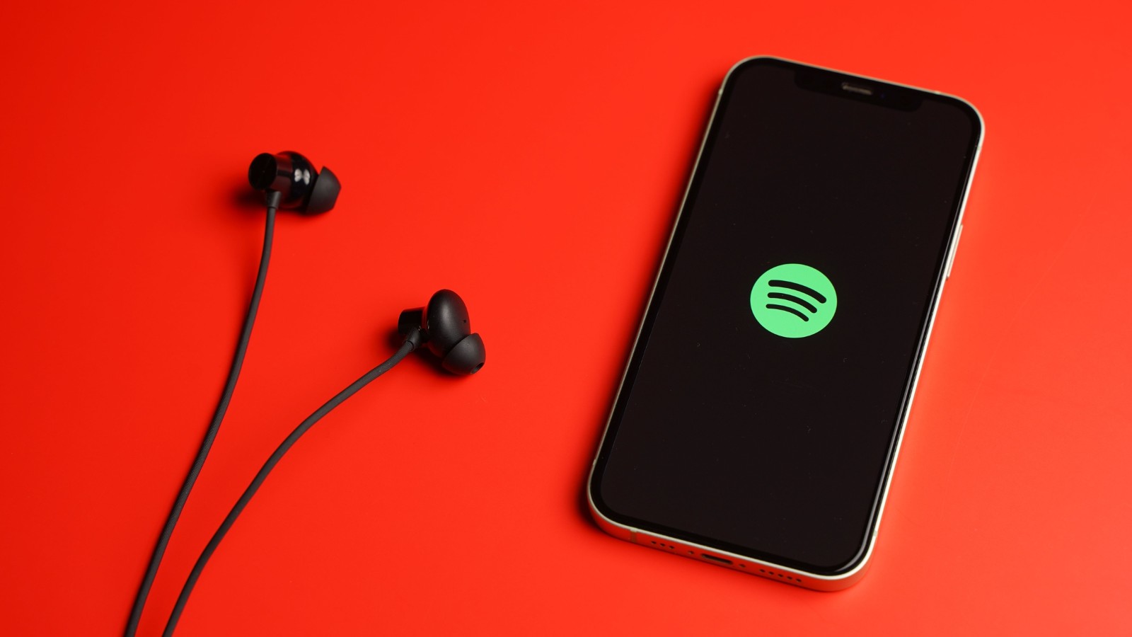 Spotify introduce muzică de calitate la nivel de CD pentru abonații Premium