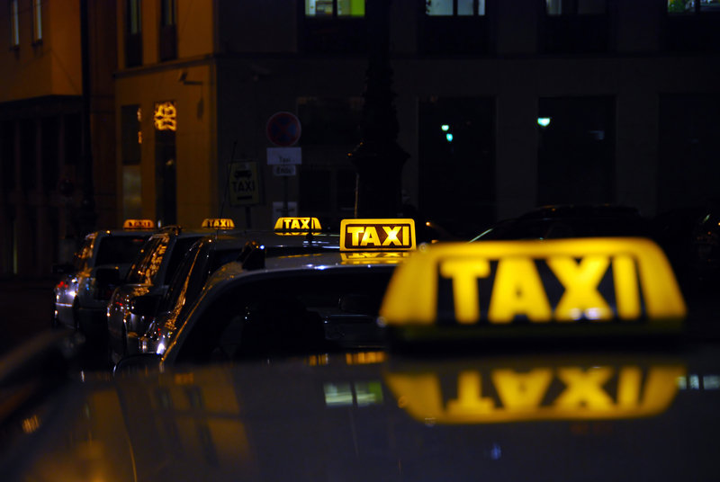 Taxi