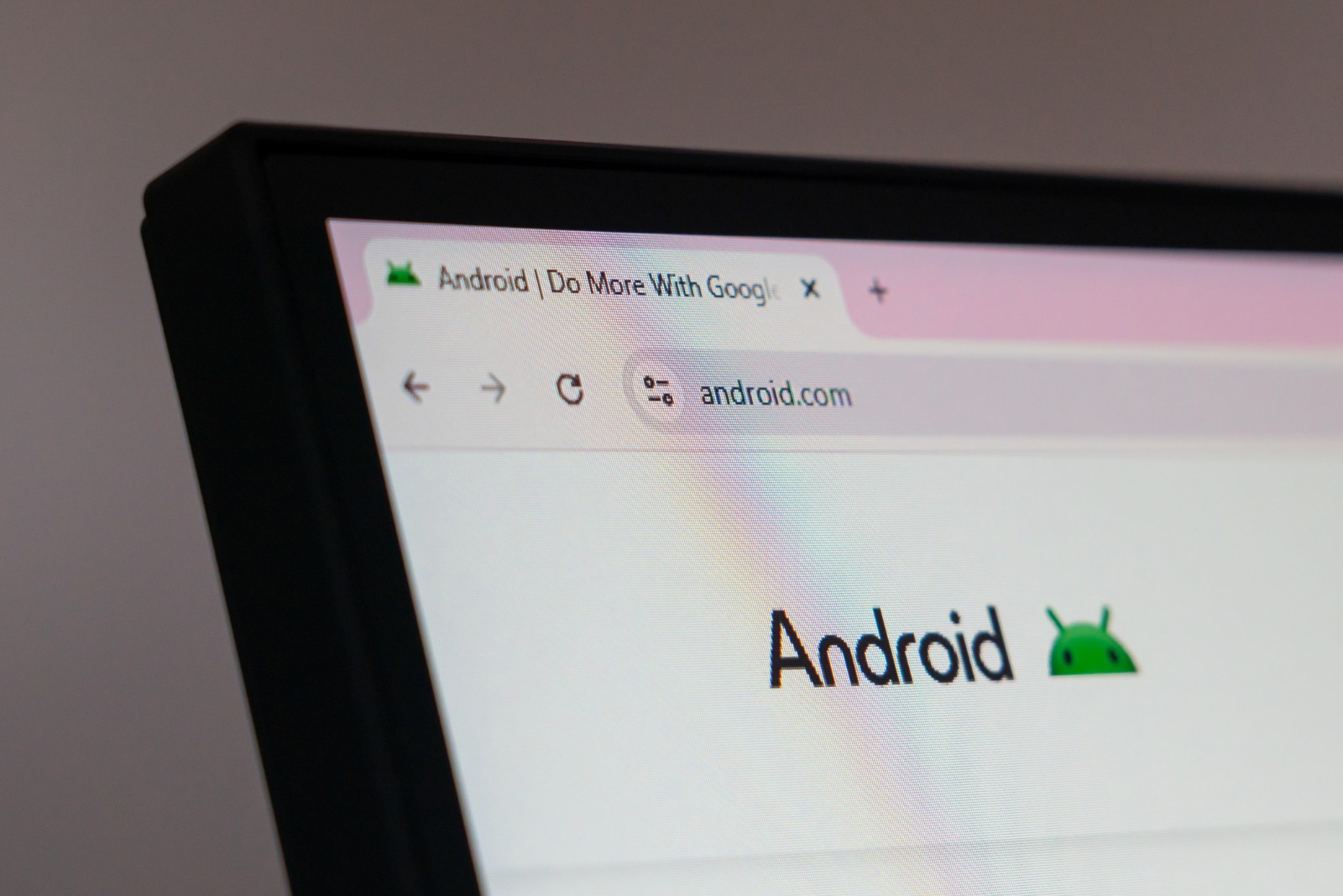 Android va fi disponibil pe calculatoare, începând de anul viitor. CEO-ul producătorului de cipuri Qualcomm: „L-am văzut, este incredibil”