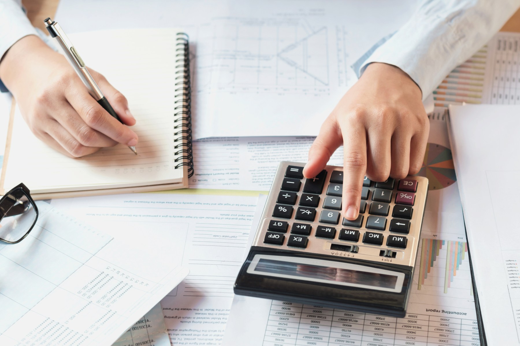 Efectele taxei pe afiliați și ale impozitului minim pe cifra de afaceri (IMCA). Ce trebuie să știe companiile (experți)