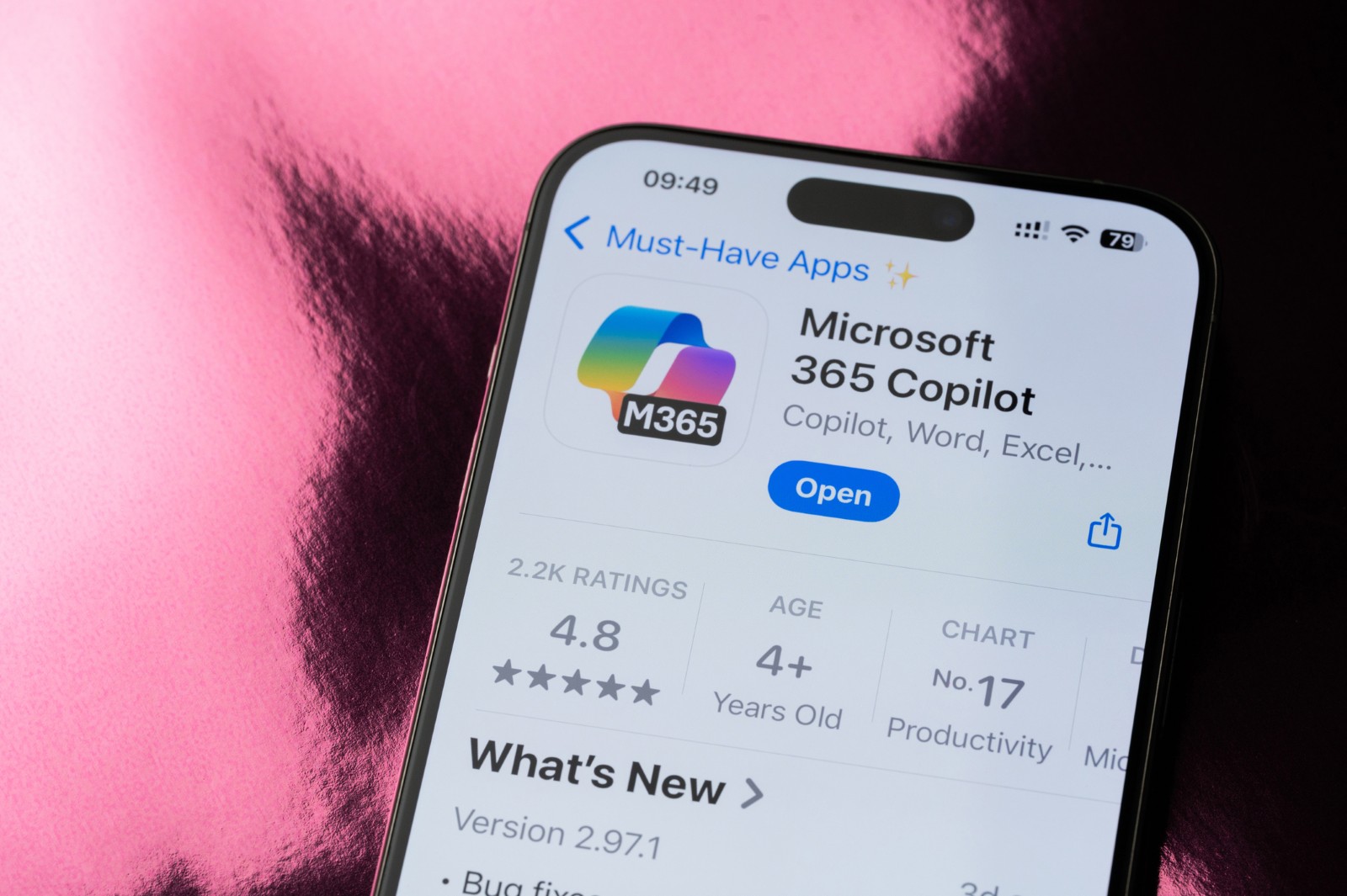 Microsoft introduce modele de inteligență artificială Anthropic (Claude) în 365 Copilot, soluția business