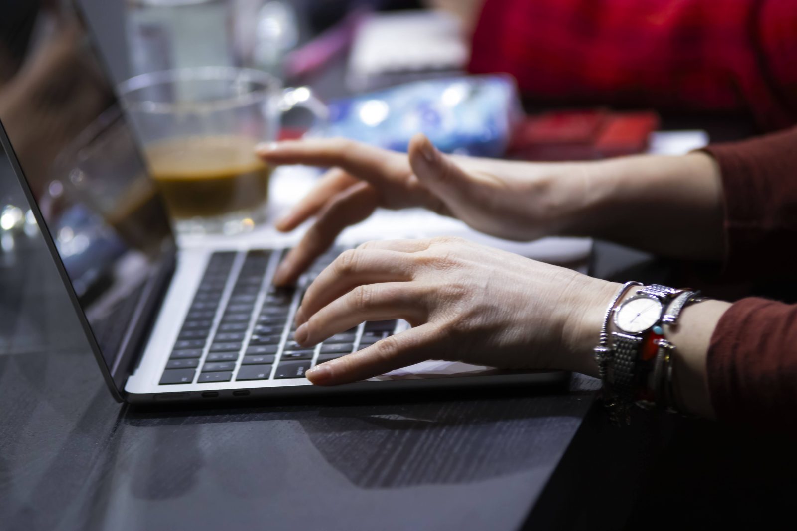 Înscrieri: Mentorat pentru tinerii jurnaliști români, la Turda