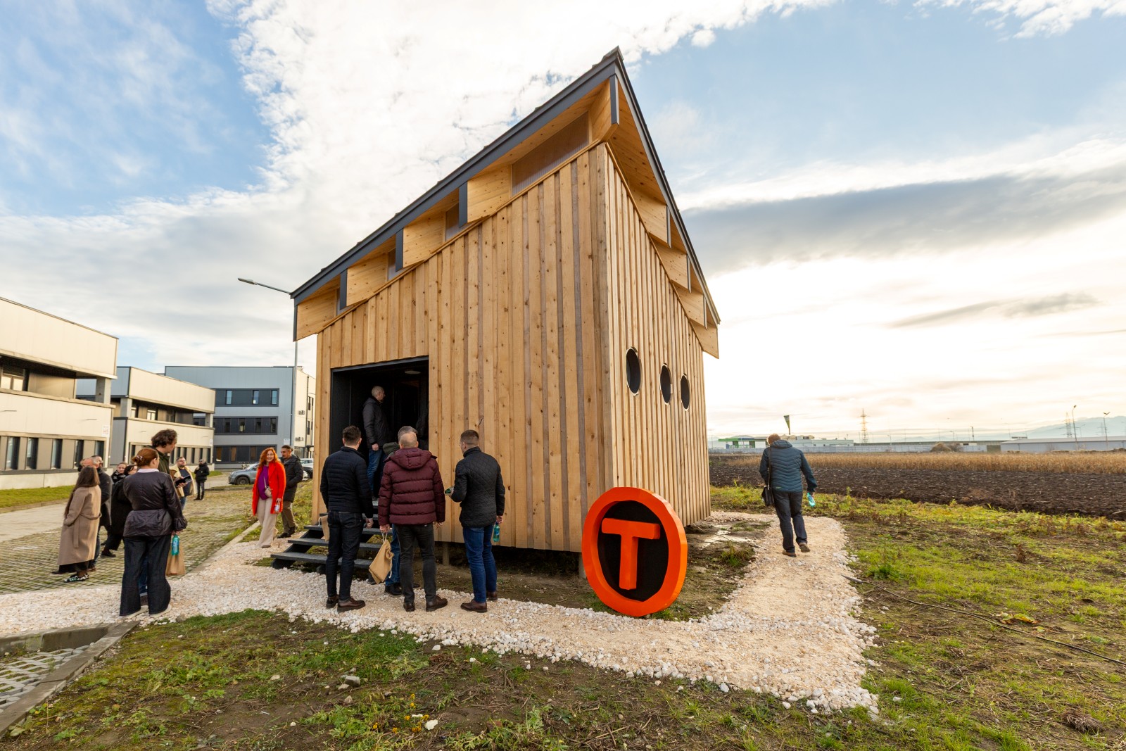 FOTO Prototip de cabane, pentru cazare pe Via Transilvanica. Primele exemplare, plasate în teren în 2026