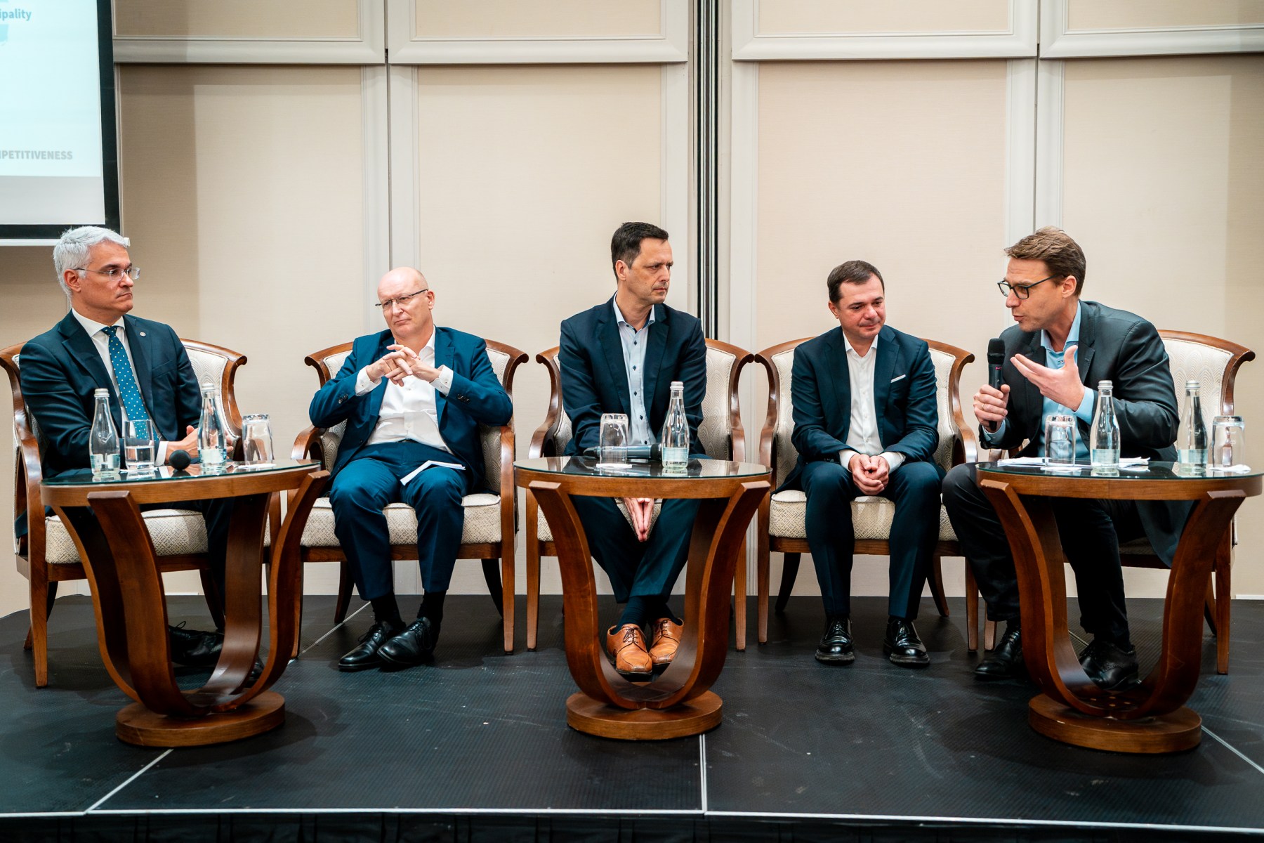 Reprezentanții firmelor române și germane au cerut reducerea birocrației/FOTO: Camera de Comerț și Industrie Româno-Germană