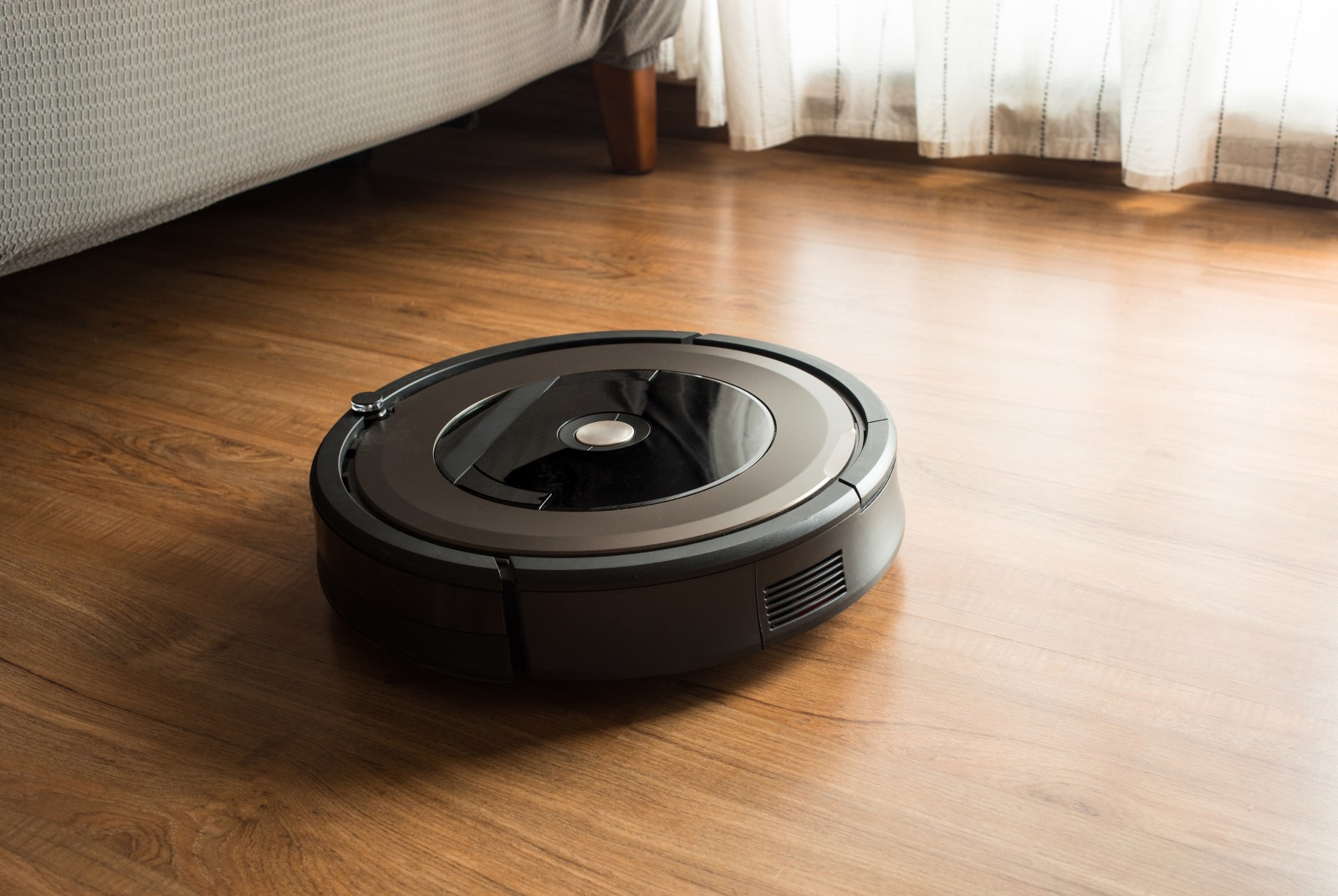iRobot, producătorul aspiratoarelor Roomba, intră în faliment