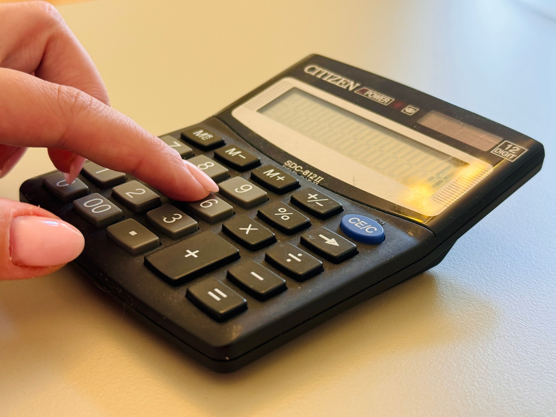 Situații financiare 2025: Până când vor trebui să le depună firmele în 2026 și ce amenzi riscă pentru depășirea termenului