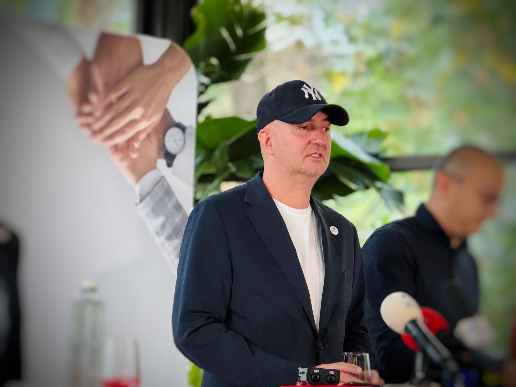 Radu Savopol (5 to go): „Vreau ca cei care astăzi vând cafea cu 11% să se conformeze și să treacă pe TVA 21% / Cred că este normal să jucăm cu aceeași minge și după aceleași reguli” 