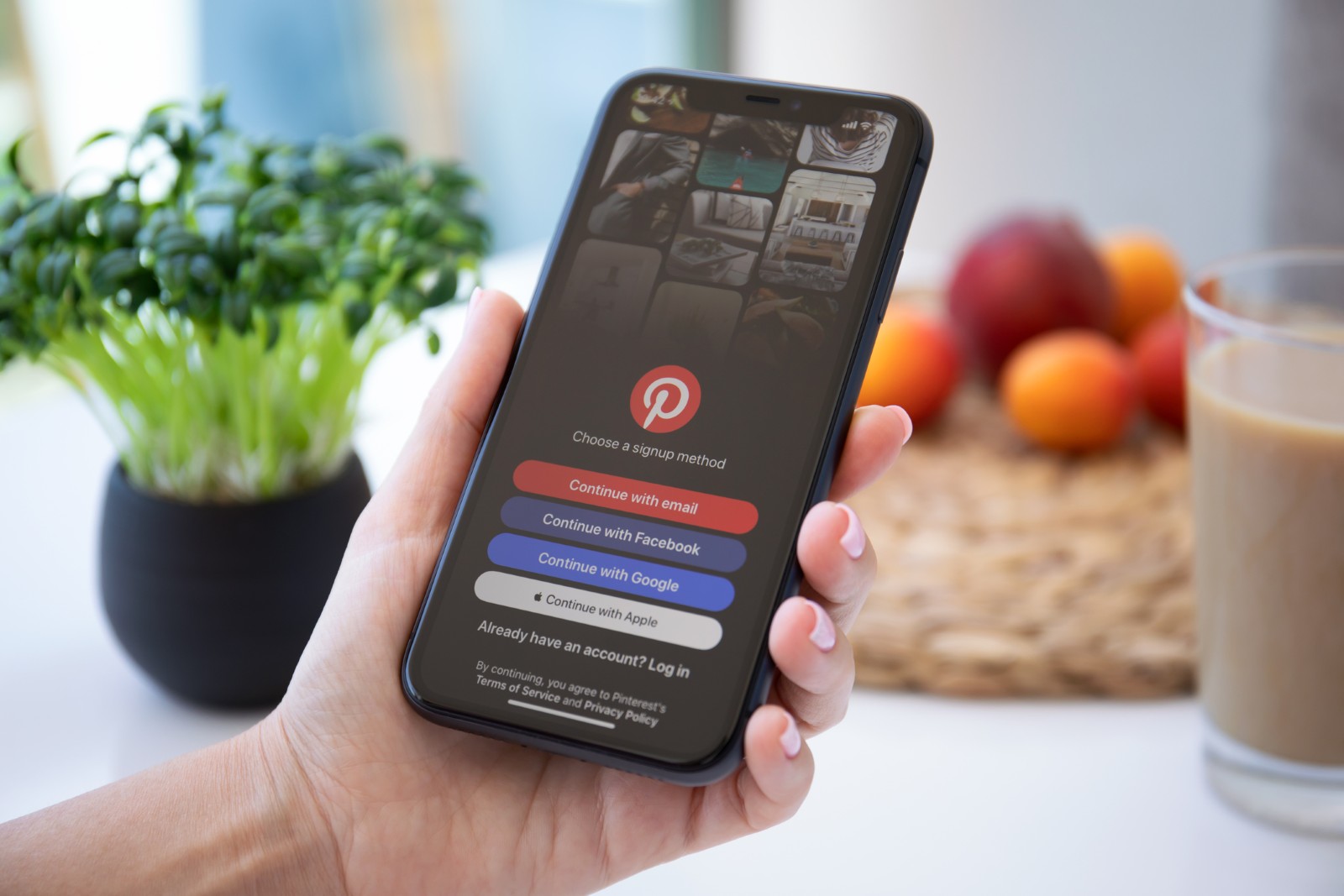 Pinterest va da afară 15% din angajați pentru a redirecționa resursele către inteligența artificială