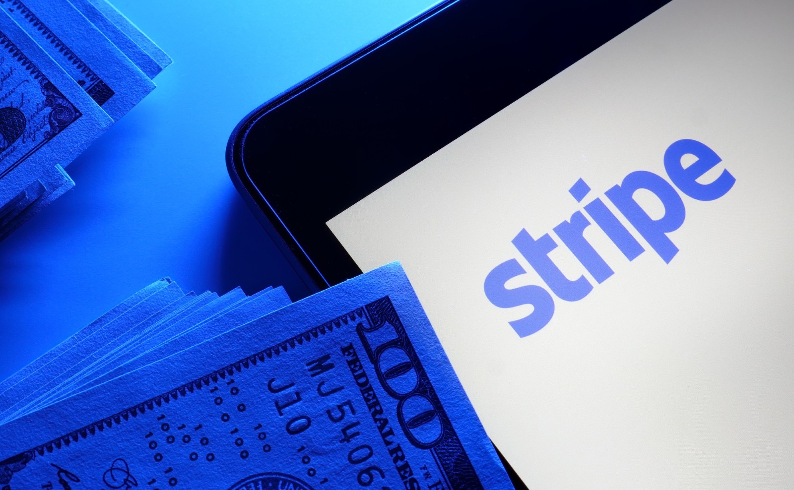 Stripe ar fi interesată să cumpere compania de plăți PayPal