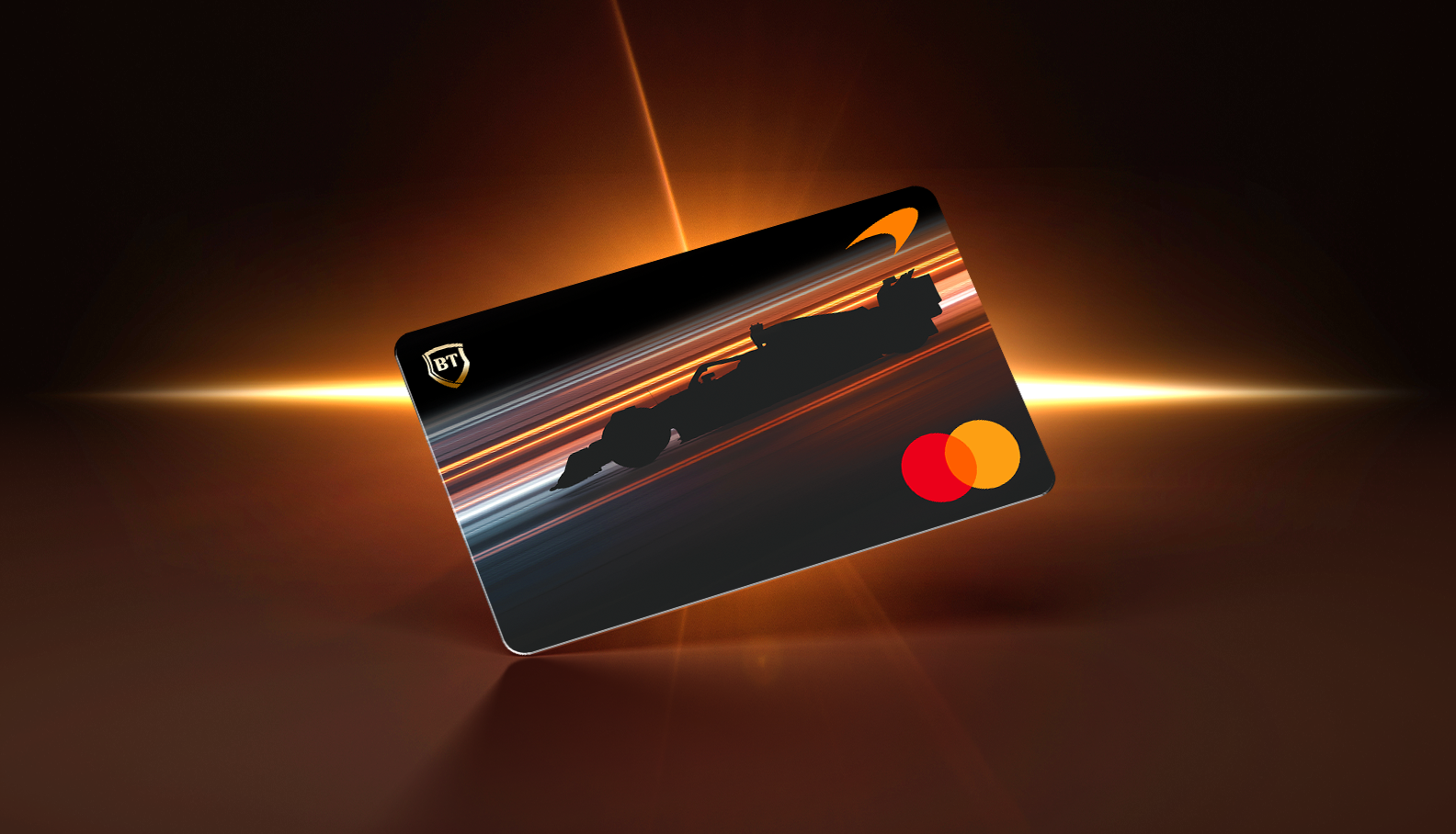 Aproape 80.000 de fani ai Echipei McLaren Mastercard Formula 1 în BT Pay. Acum și un card fizic, în euro: McLaren F1 Team Mastercard Debit Gold, emis de Banca Transilvania