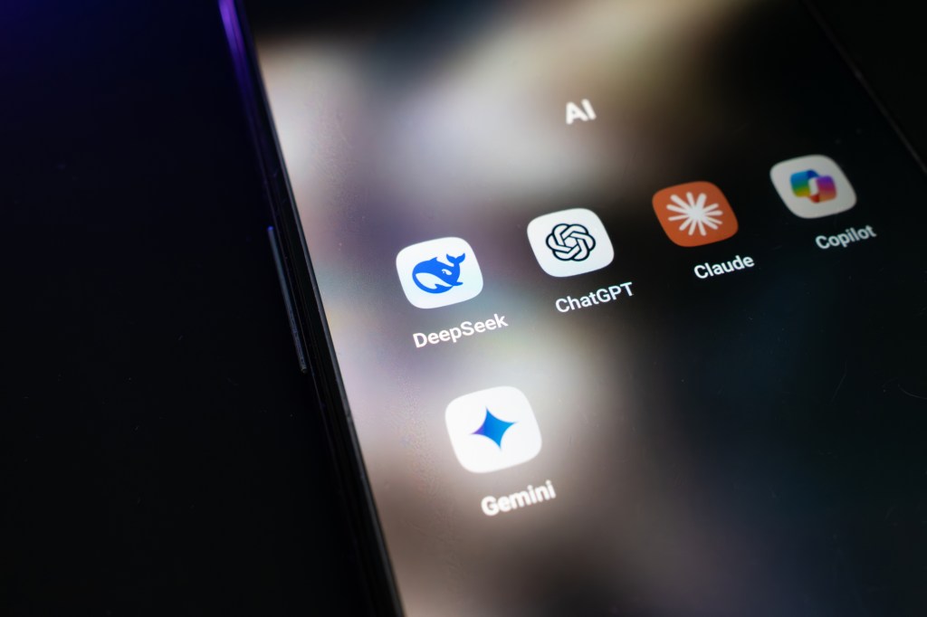 ChatGPT_Claude_Gemini_Deepseek