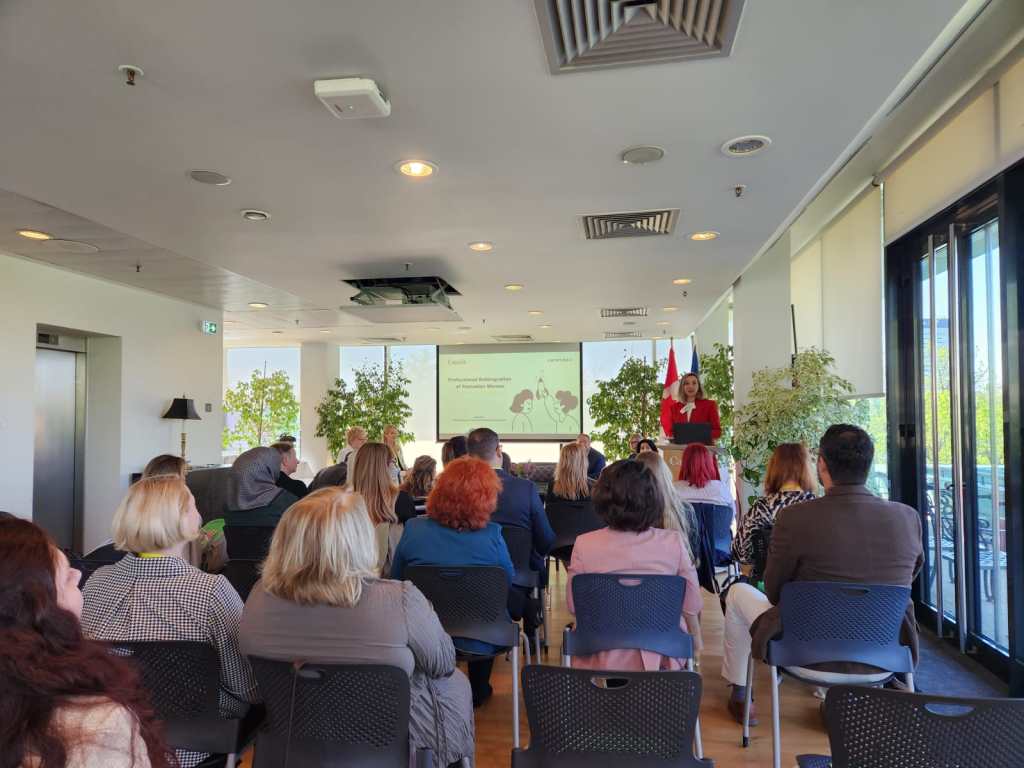 Steliana Moraru, Co-fondatoare Carierista