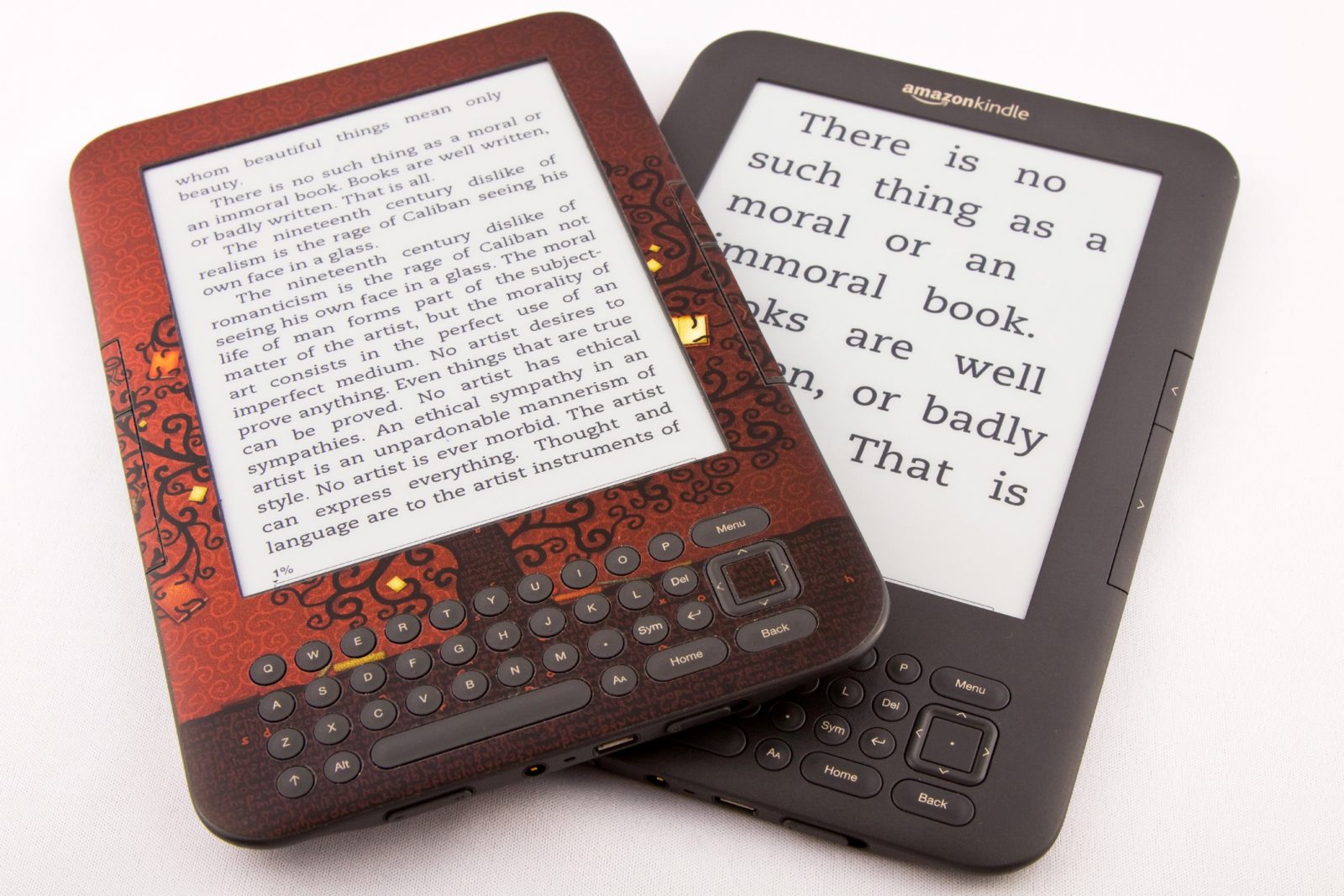 Amazon va înceta suportul pentru dispozitivele de cărți electronice Kindle mai vechi