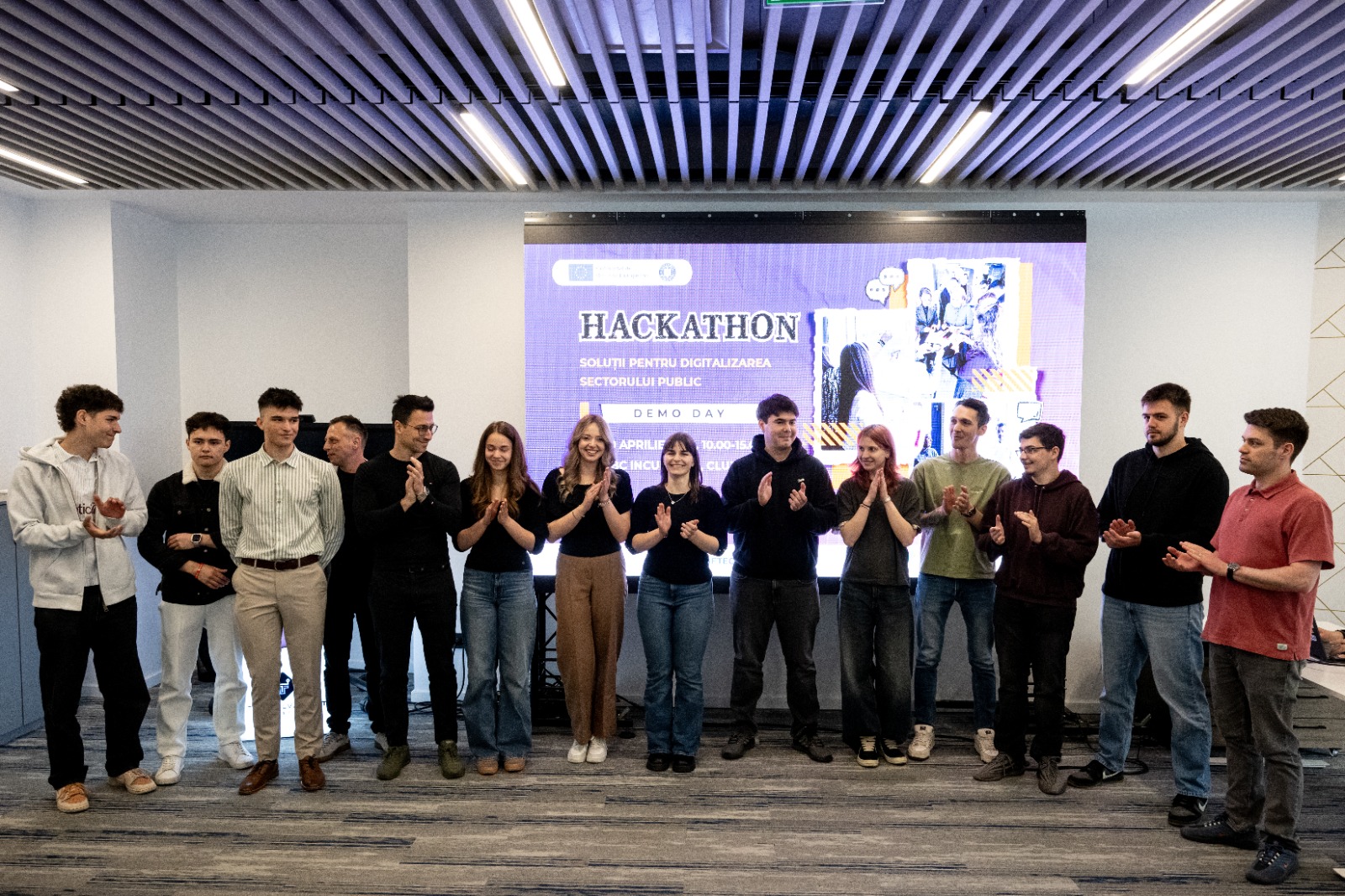 Câștigătorii unui hackathon de soluții pentru digitalizarea sectorului public, organizat la Cluj