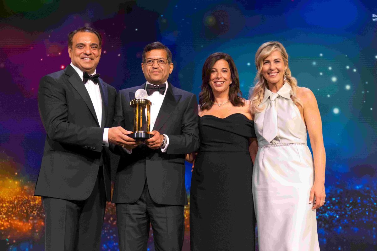 De la un garaj din Silicon Valley la o companie de 54 miliarde USD: fondatorii Astera Labs au câștigat titlul EY World Entrepreneur Of The Year 2026. Cine sunt românii care au ajuns în finală