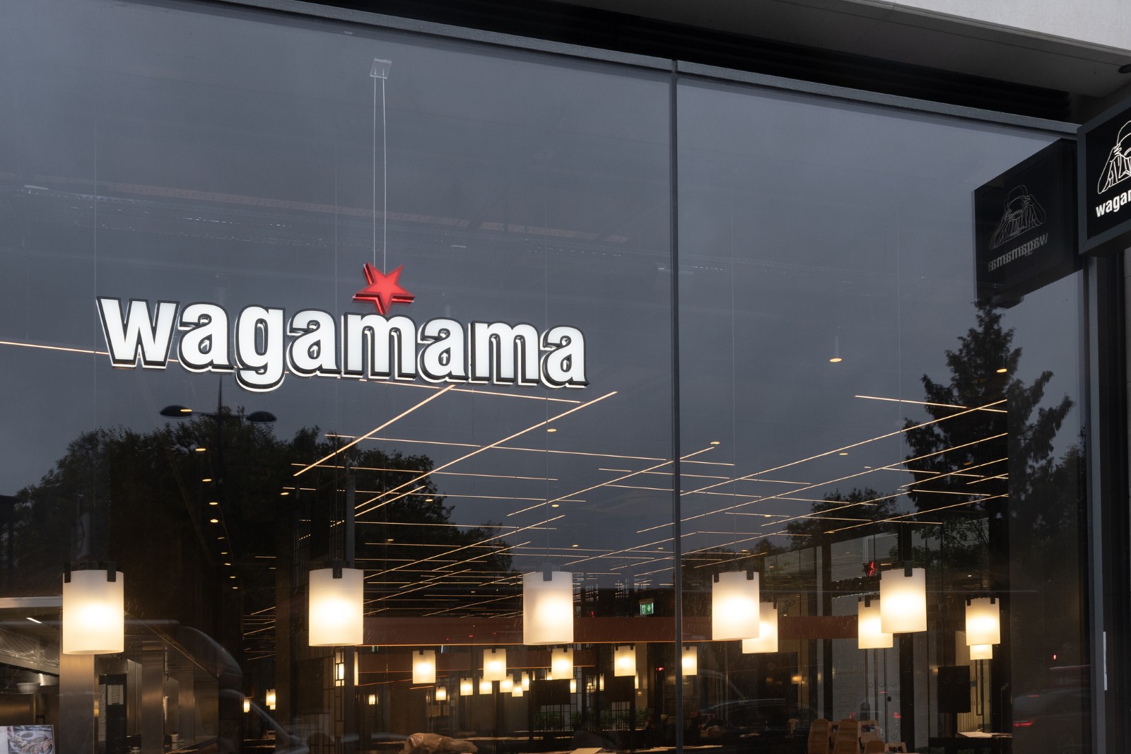 Nou brand de restaurante în România: Sphera Group (KFC, Taco Bell, Pizza Hut) va deschide un restaurant wagamama (asiatic) la finalul anului 2026