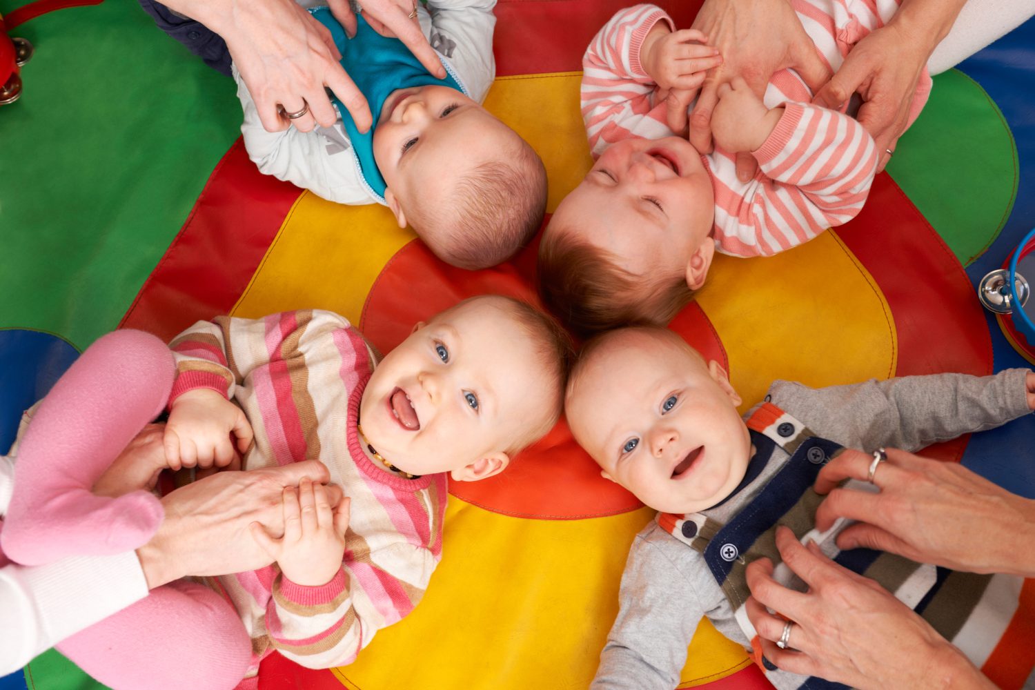În timp ce firmele caută angajați în Asia, România ține acasă una dintre cele mai mari rezerve de forță de muncă. CONAF: Totul începe cu o creșă