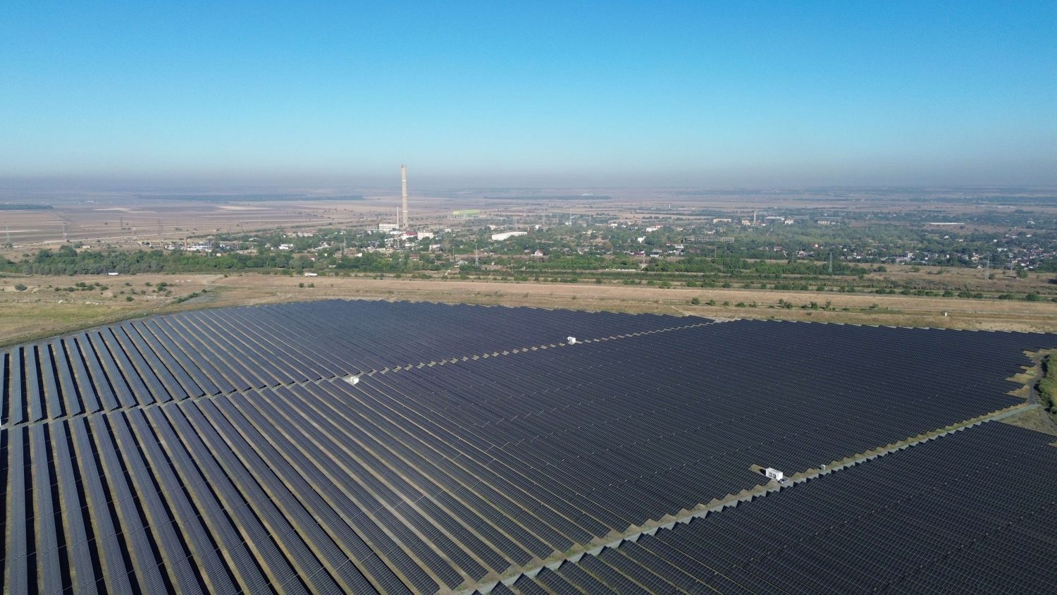 O companie românească intră pe una dintre cele mai mari piețe de energie solară din Europa. Țintește proiecte de peste 200 MW în Italia