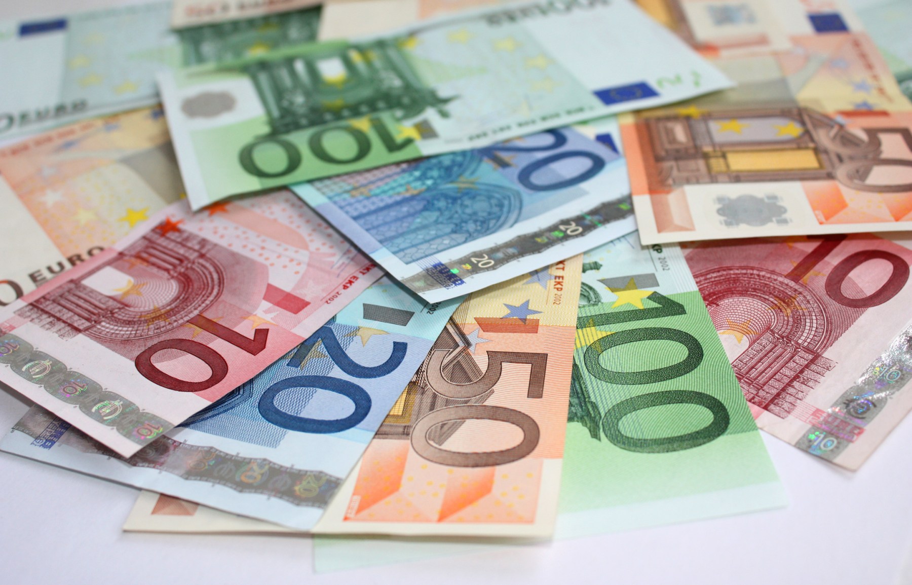 Fonduri UE de 29 milioane EUR pentru IMM-uri din 7 județe. Firmele care vor putea depune proiecte sunt selectate aleatoriu