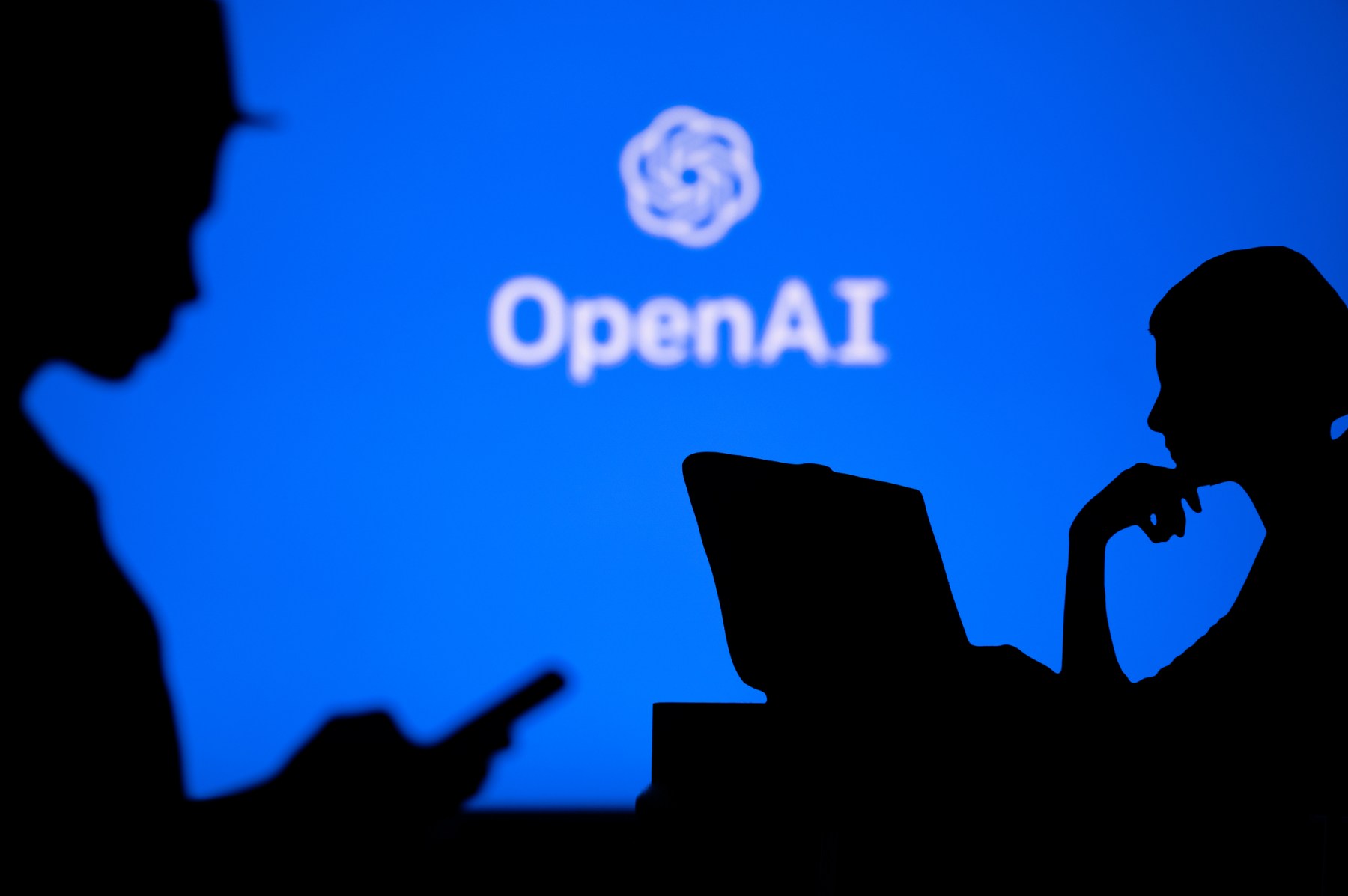 Atac cibernetic produs de un AI: Un agent autonom al OpenAI a scăpat de sub control și a compromis infrastructura Hugging Face