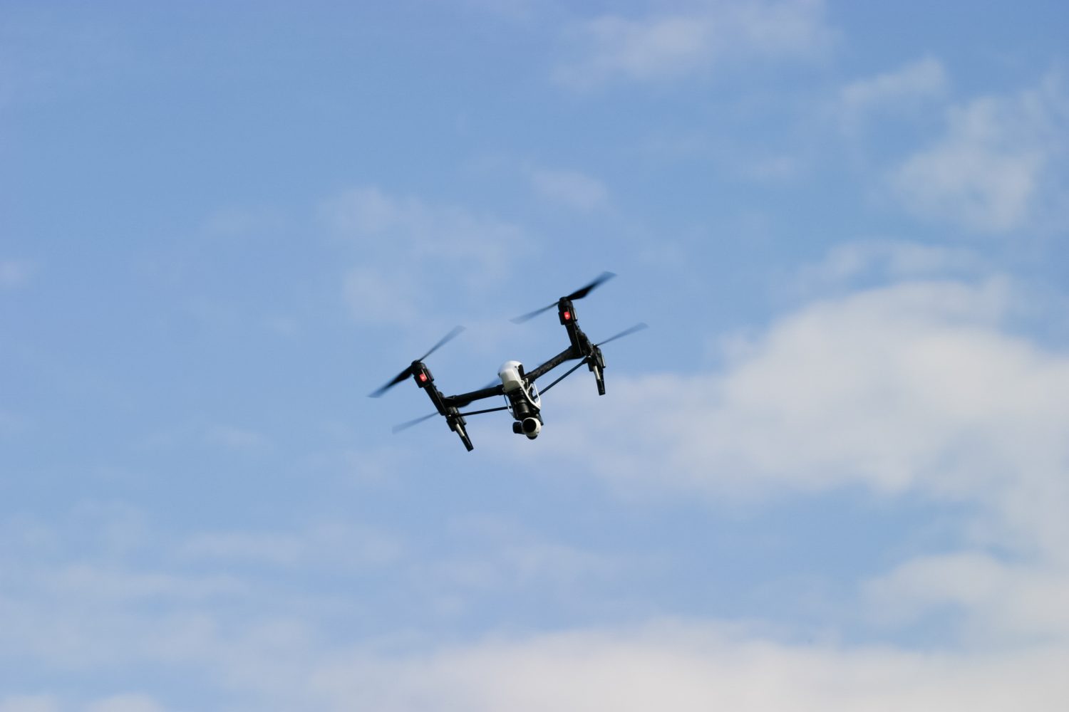 De la aspiratoare la drone. Fosta Electroargeș vrea să producă pentru Armată. Cine sunt oamenii din spate: acționari cunoscuți din Galați și legături cu SUA