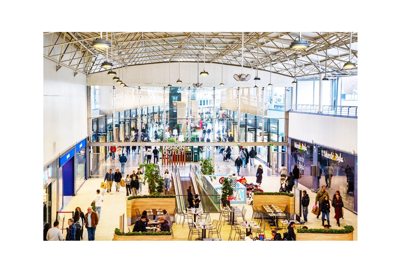 FOTO Proprietarul MegaMall și Promenada cumpără un mall în Spania. Tranzacție de peste 250 milioane EUR