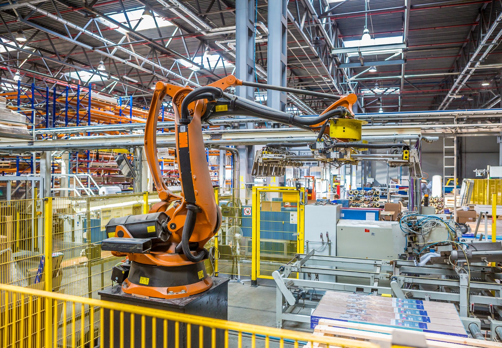 Aproape 30% din cererea de închiriere de spații din prima jumătate a anului 2026 vine din industria de producție (raport)