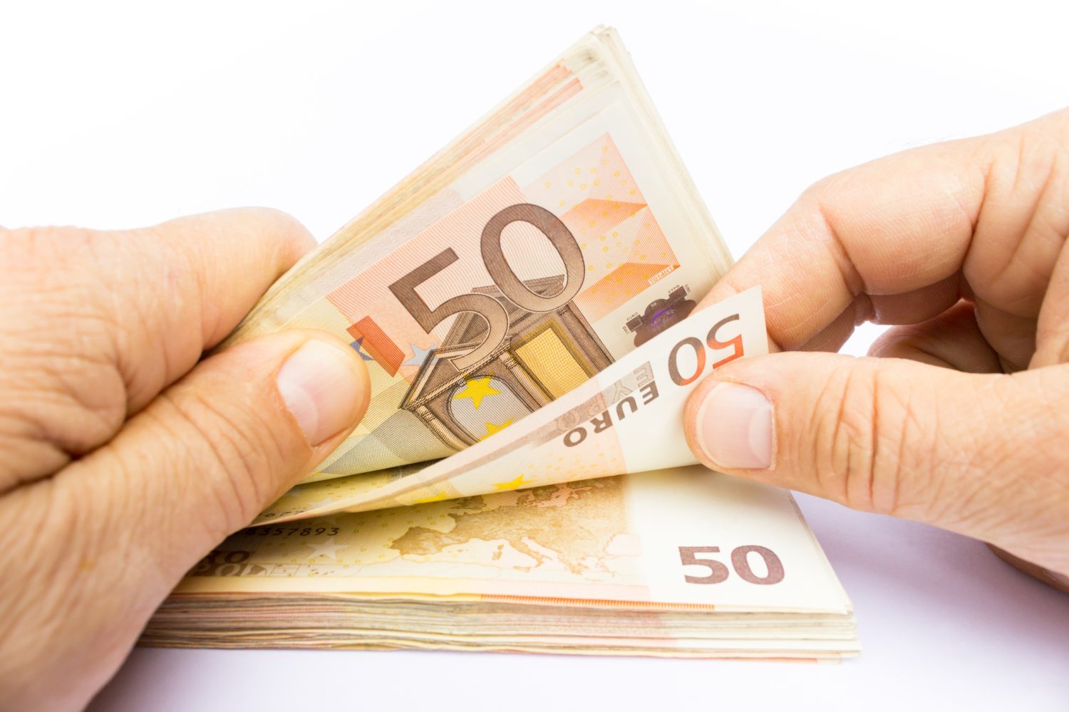 UE pregătește noi finanțări pentru startup-uri din agricultură și foodtech: AI, roboți și bioeconomie, printre domeniile vizate