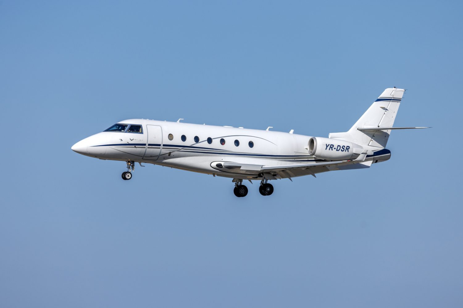 Dan Șucu, fondatorii One United și fiul lui Cristi Borcea, într-o afacere cu avioane private. Cine sunt investitorii din spatele My Jet